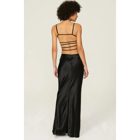 Retrofête Selma Black Satin XL V-Neck Sleeveless Gown - Picture 9 of 10